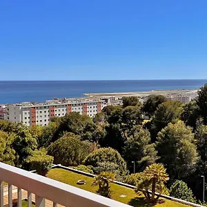 Le Bleu Azur Nice